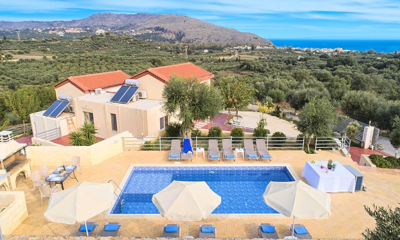 Aqua Blue Villas With Heated Pool Mathés Exterior foto