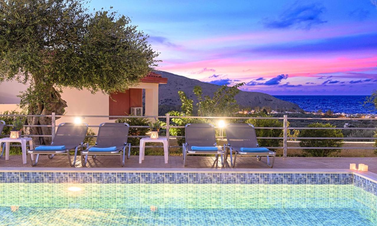 Aqua Blue Villas With Heated Pool Mathés Exterior foto